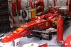 boxes de Ferrari con el coche de Felipe Massa
